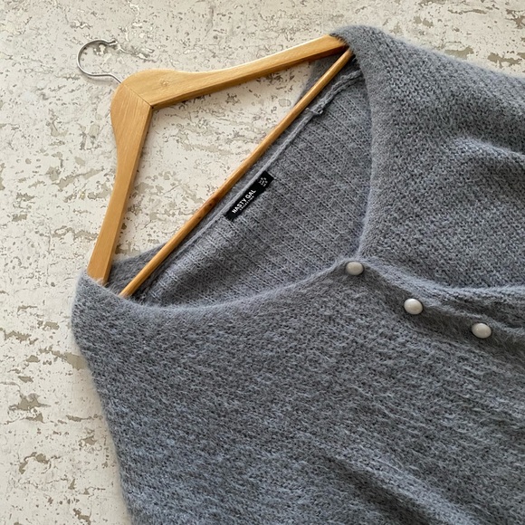 Nasty Gal Blue Fuzzy Pearl Cardigan - Picture 4 of 6